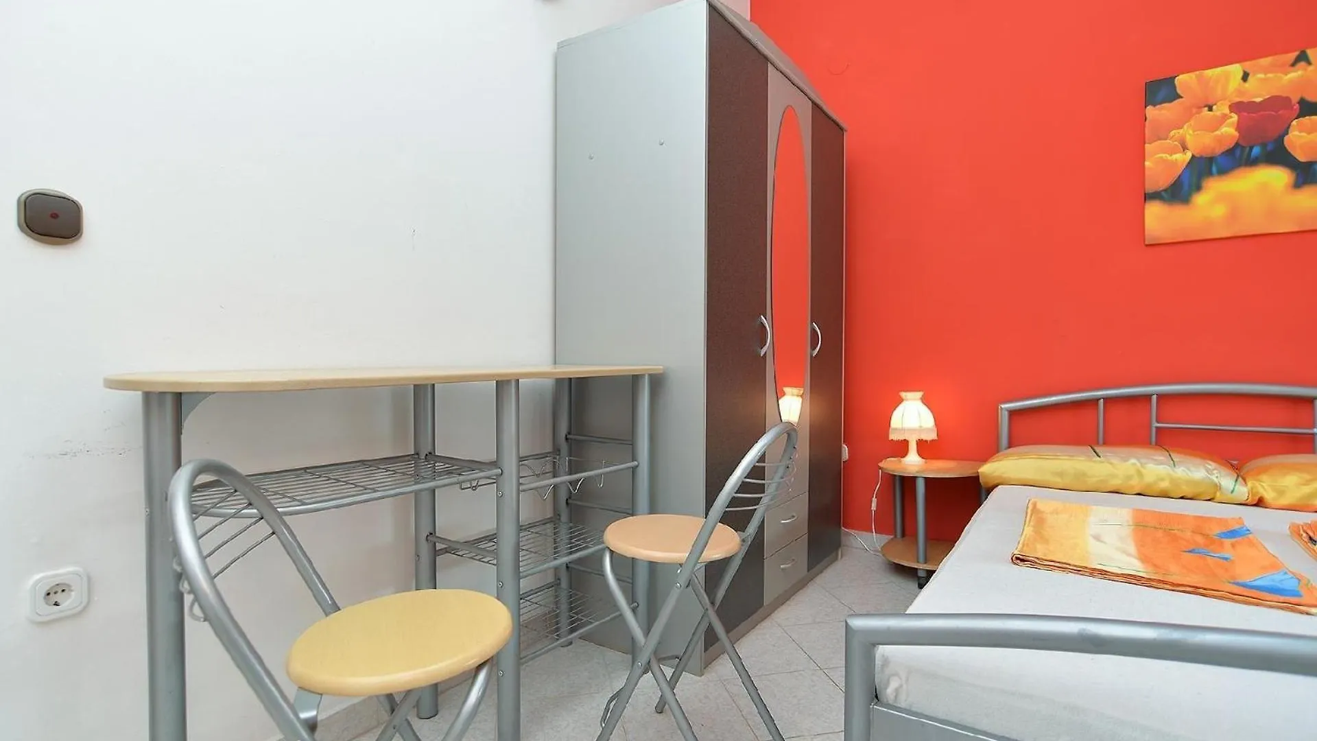 Ferienwohnung Fuer 2 Personen Ca 15 Qm In Pula-Fondole, Istrien Istrische Riviera Stinjan