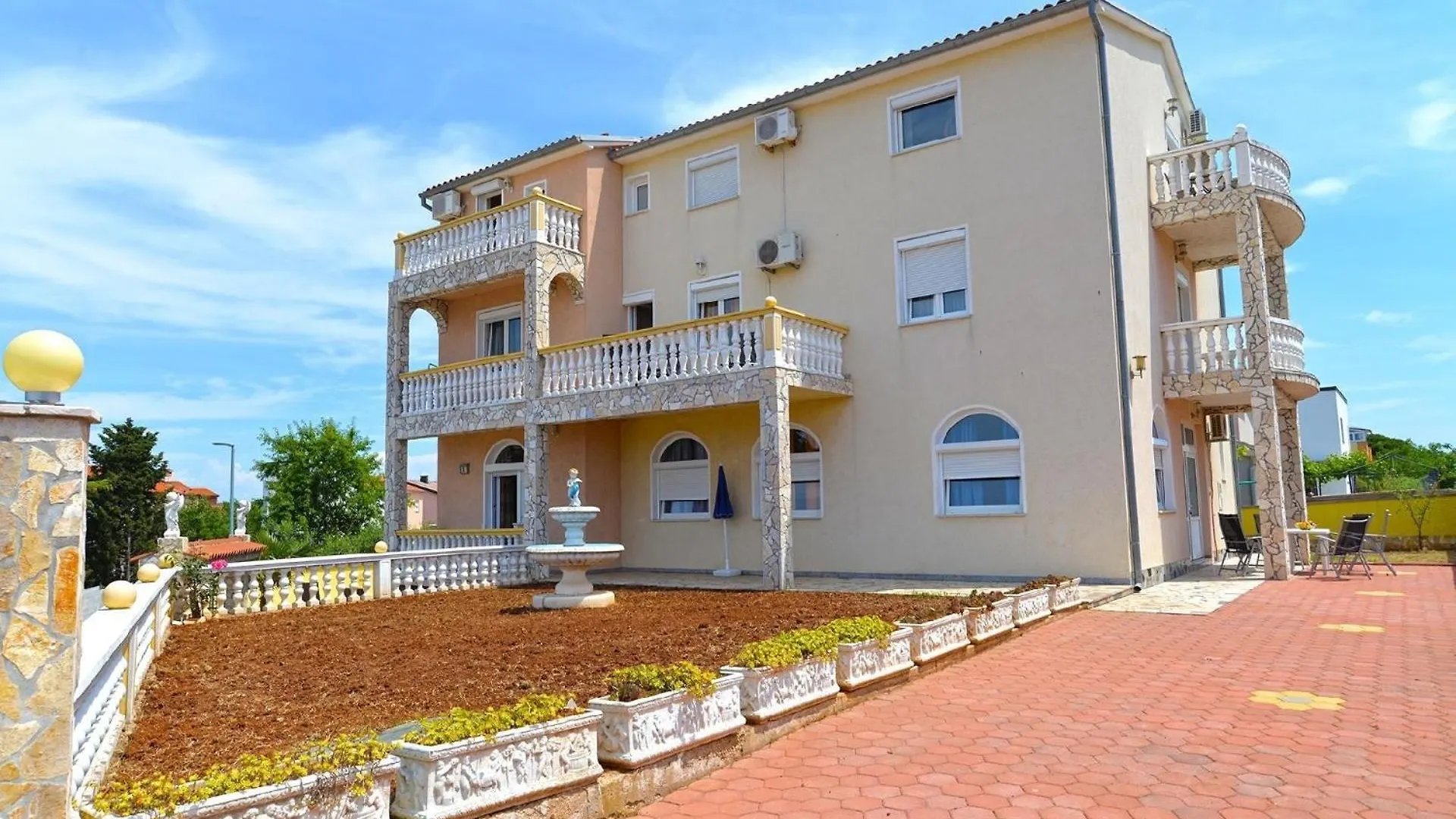 Ferienwohnung Fuer 2 Personen Ca 15 Qm In Pula-Fondole, Istrien Istrische Riviera Stinjan